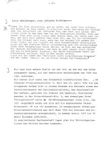 Textauszug mit Zitat der jüdischen Zeitzeugin Lucie Adelsberger über Verfolgung durch die Gestapo. Darunter ein historischer Überblick zum Gelände an der Niederkirchnerstraße als zentralem Ort nationalsozialistischer Terrororganisationen.